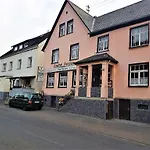 Niederdreisbacher Hof