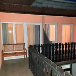 Niederdreisbacher Hof בית הארחה 3*