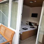 Niederdreisbacher Hof 3*