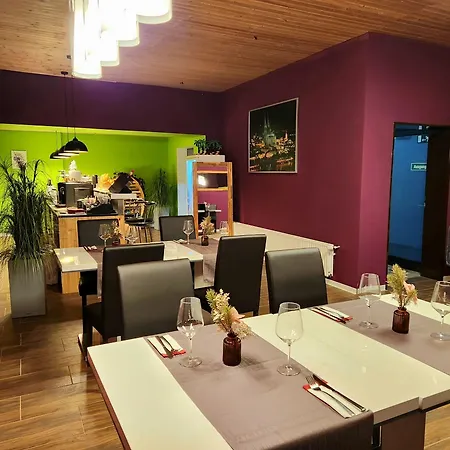 Niederdreisbacher Hof 3*