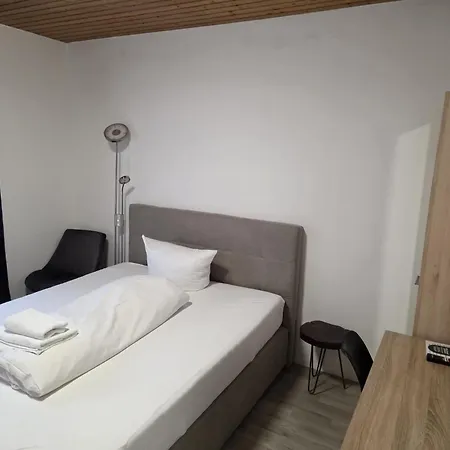 בית הארחה Niederdreisbacher Hof 3*